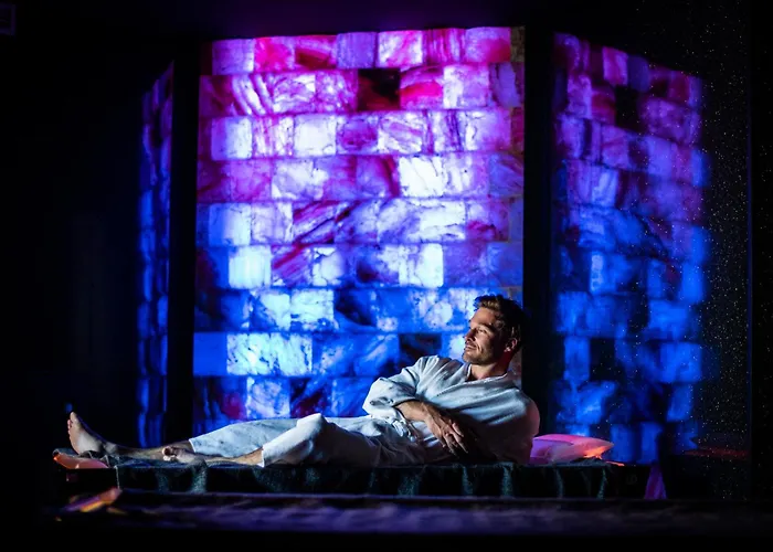 Domaine Des Hautes Fagnes Hotel 4*