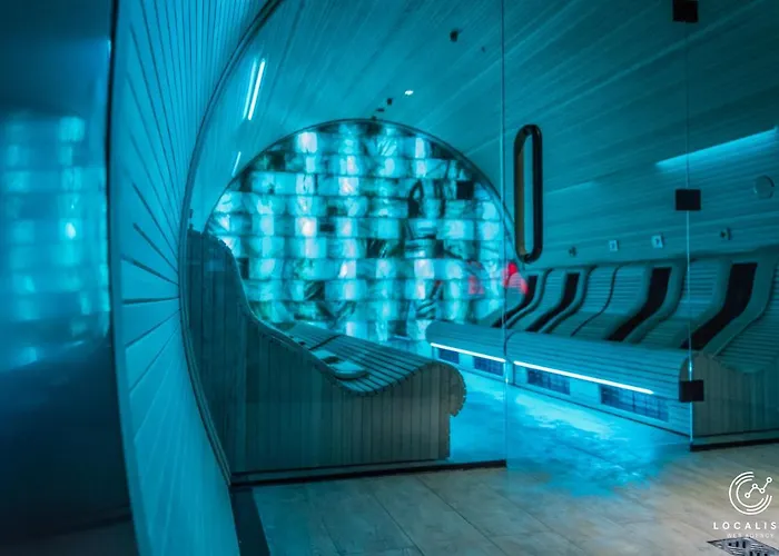 Domaine Des Hautes Fagnes Hotel 4*